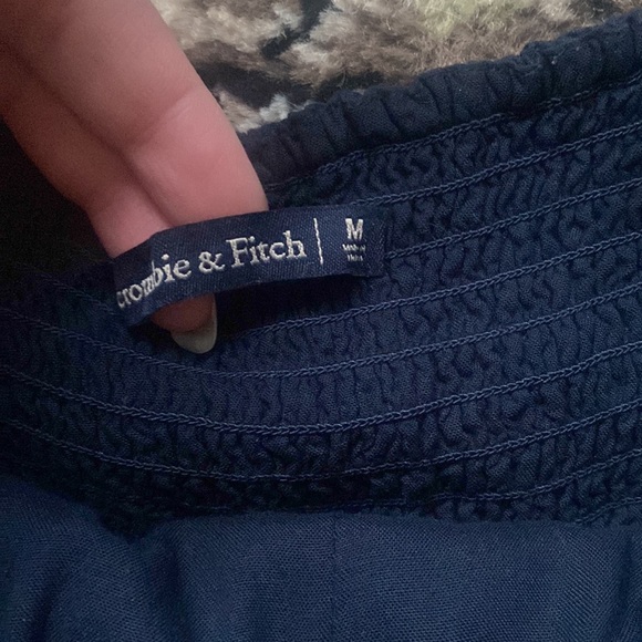 Abercrombie and Fitch lace tank top - Picture 2 of 3